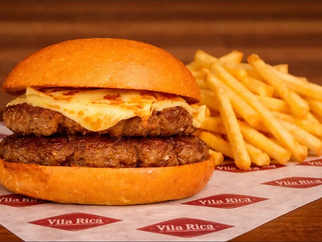 V- King + Fritas + 1 Molho da Casa