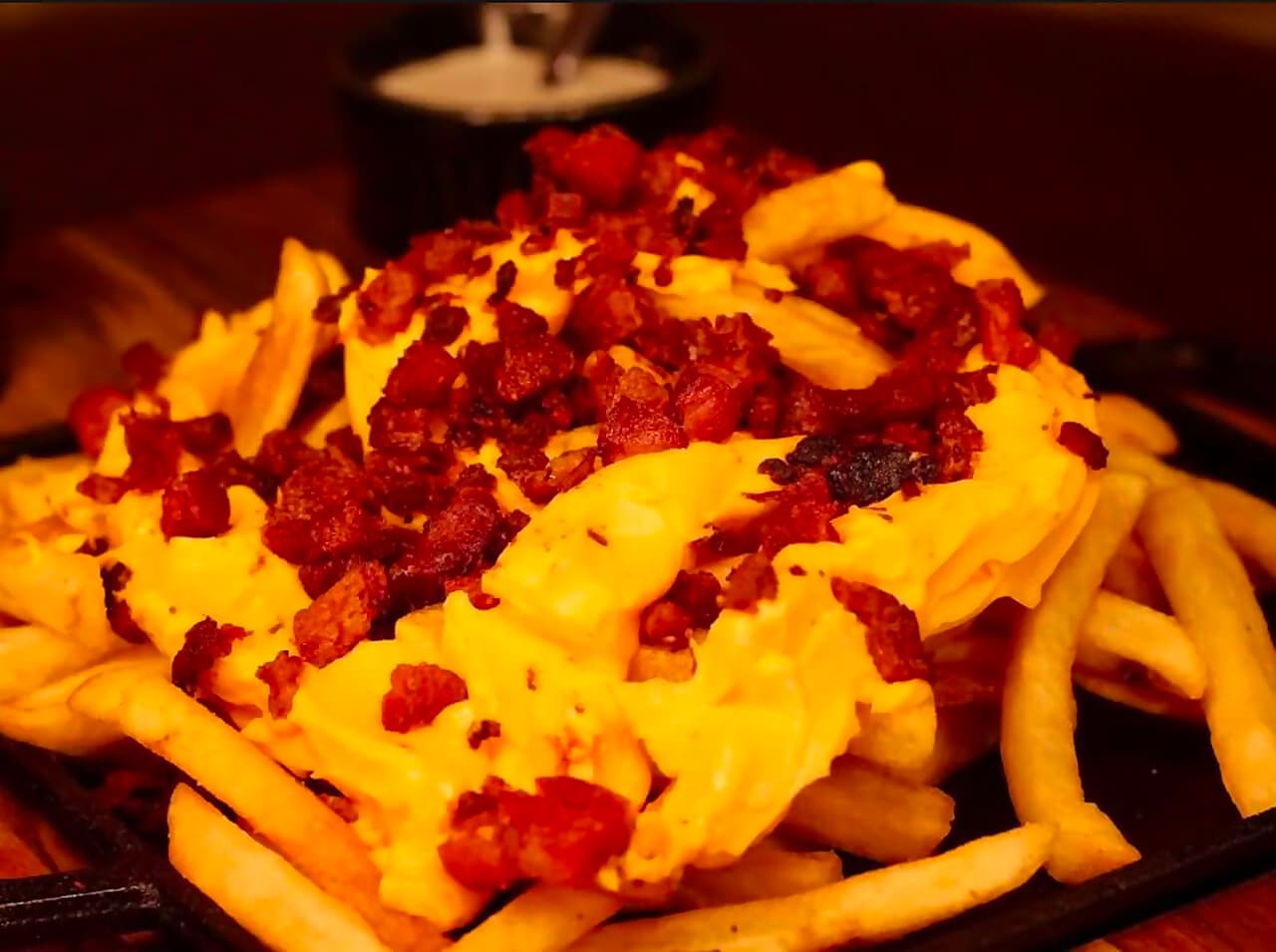 Batata G + Bacon em Cubos + Cheddar Original
